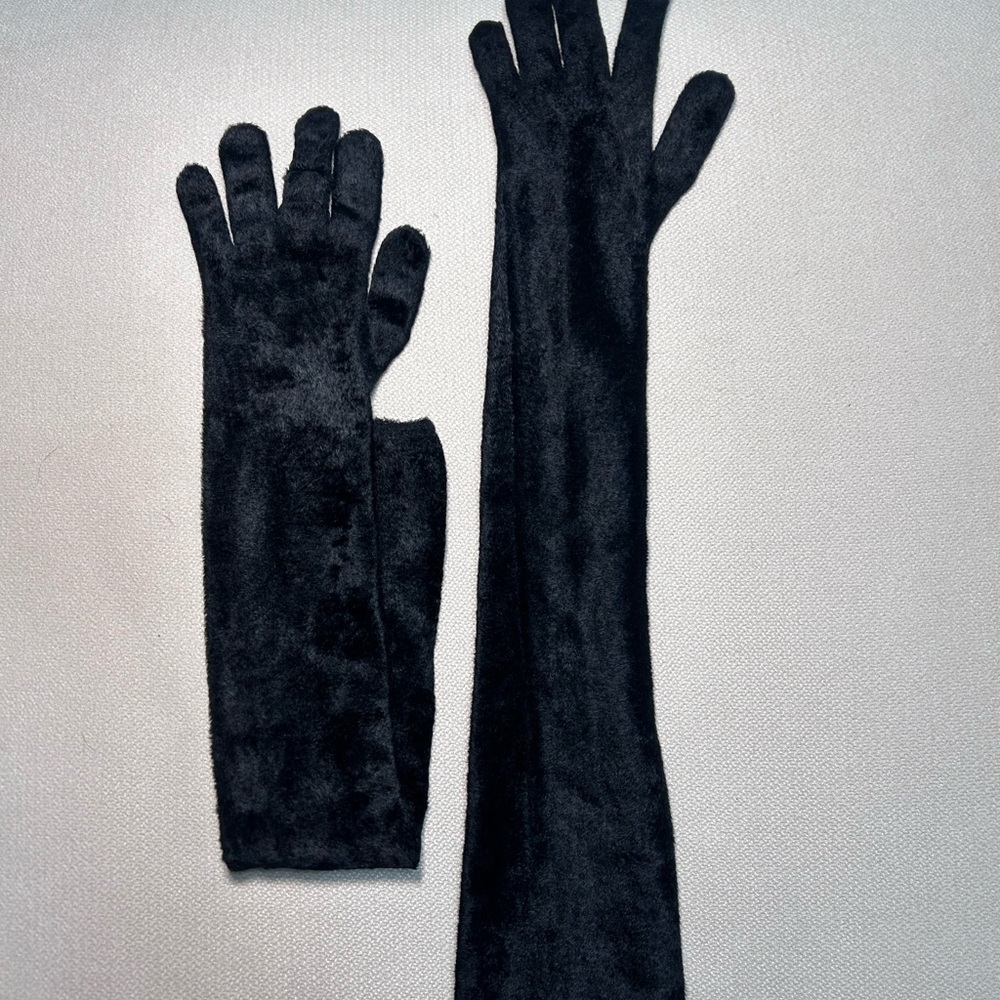 Long Black Velvet Opera Gloves